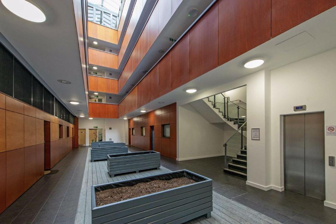 London Luxury Holiday Home B Londres Exterior foto
