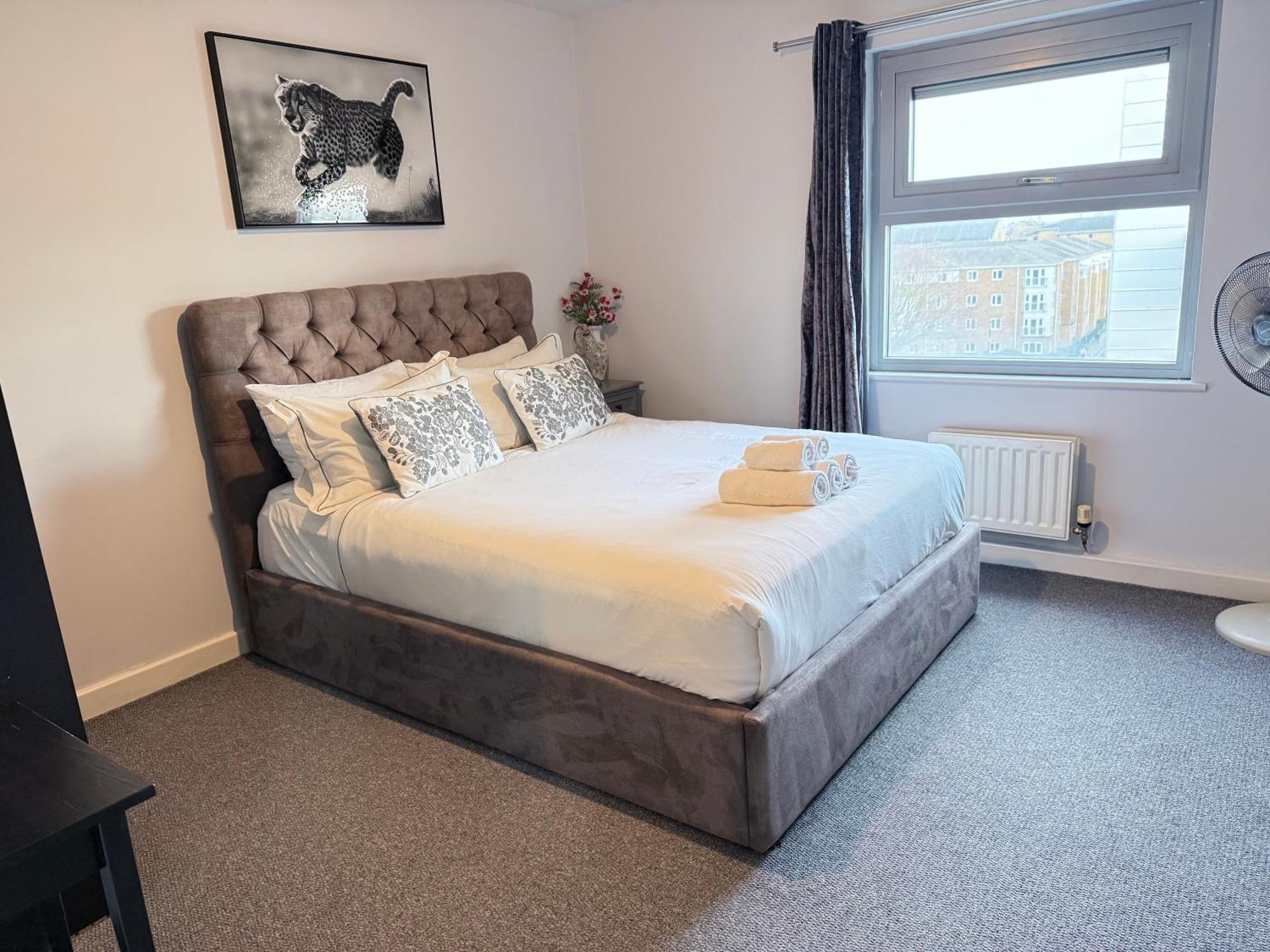 London Luxury Holiday Home B Londres Exterior foto